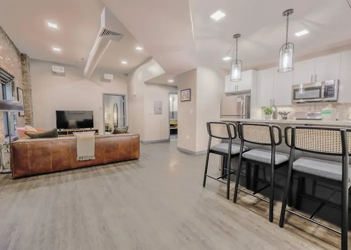 Charming 1 Bedroom Apt Laundry In Unit Boston