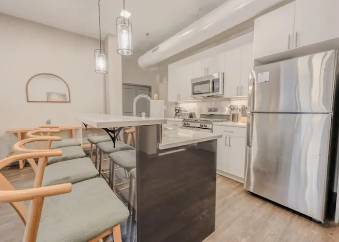 Luxury 2 Bedroom Apt Boston