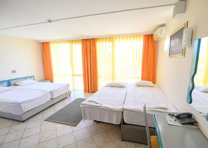 Hotel Iskar & Aquapark Slantschew brjag