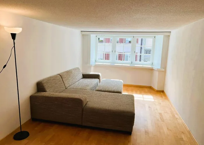 New Cozy 2 Room Apartment In Zurich Old Town Center Renn - Self Checkin