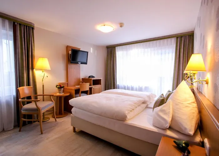 Eifel Hotel Schneider am Maar GmbH Schalkenmehren