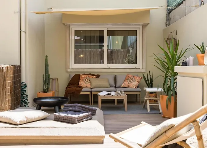 Nejam - 2 Bedrooms And Terrace In Lapa Lissabon