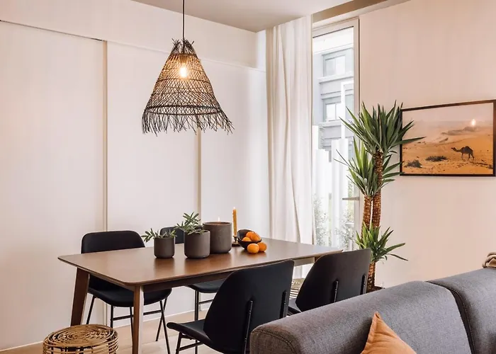 Doucen - 2 Bedrooms, Terrace In Marques De Pombal Lissabon