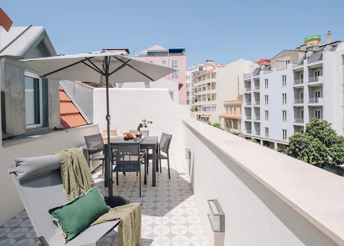 Chalay - 1 Bedroom And Terrace In Santo Antonio Lissabon