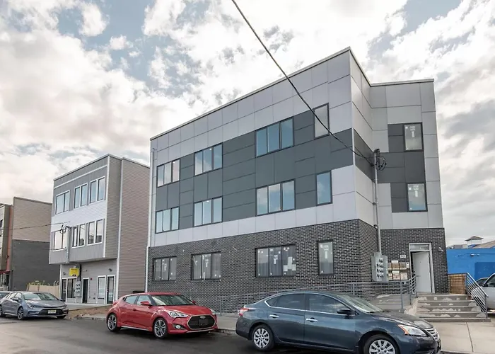 Stylish 2Br,1Bafree Parkingqueen Beds Philadelphia