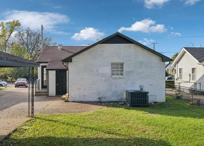 Modern Close To Downtown Nashville 3 Bed Home 30 Or More Days By Skyrun Nashville