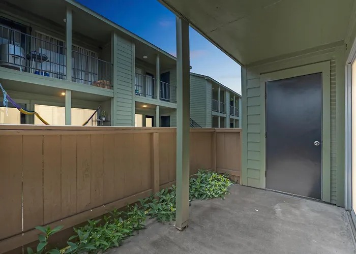 Reserve At Westwood 3155 I Spacious 1 Bed 1 Bath Houston