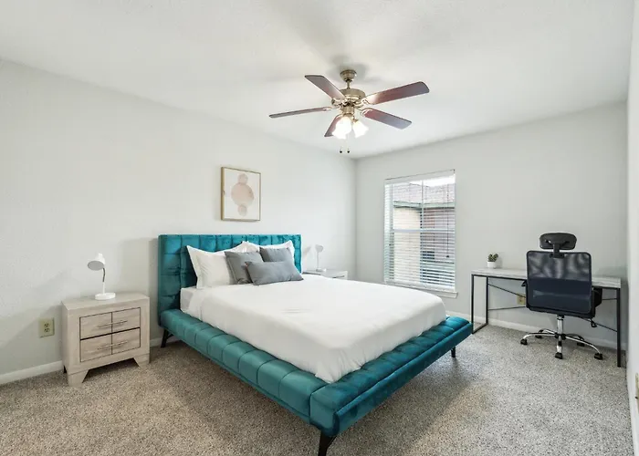 Reserve At Westwood 2300 I Spacious 1 Bed 1 Bath Houston