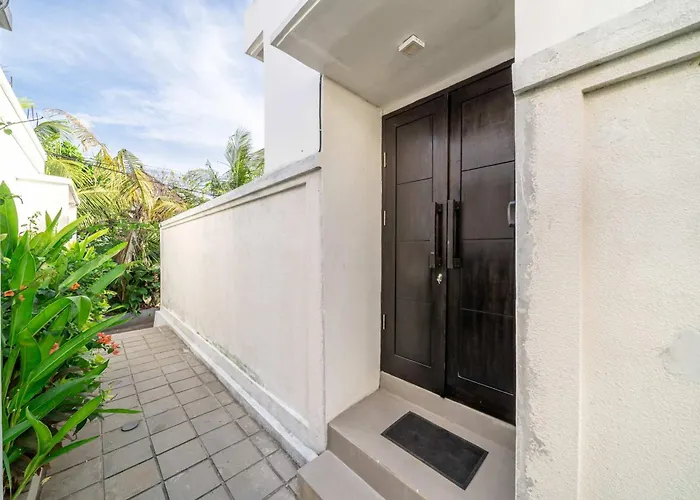 Peaceful 2Br Pool Villa In Kerobokan - V2