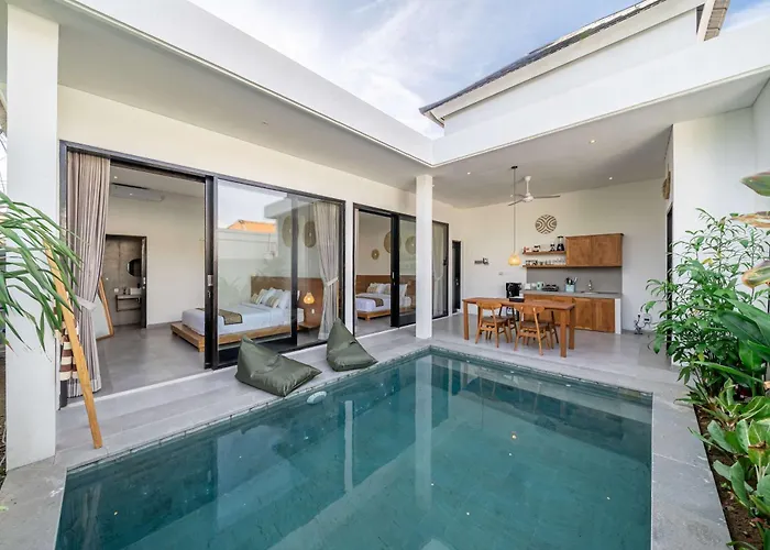 Peaceful 2Br Pool Villa In Kerobokan - V2