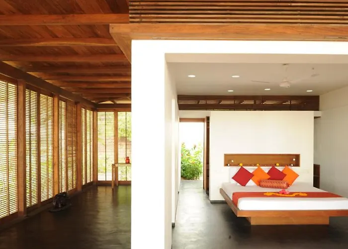 Ananda Marari Beach Villa Alappuzha