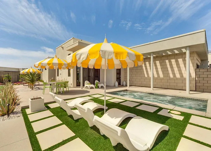 Miralon: Private Luxury Living W/ Resort Amenities Palm Springs
