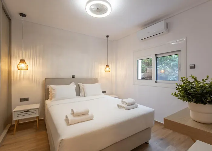 The Secret Garden Stay Athen
