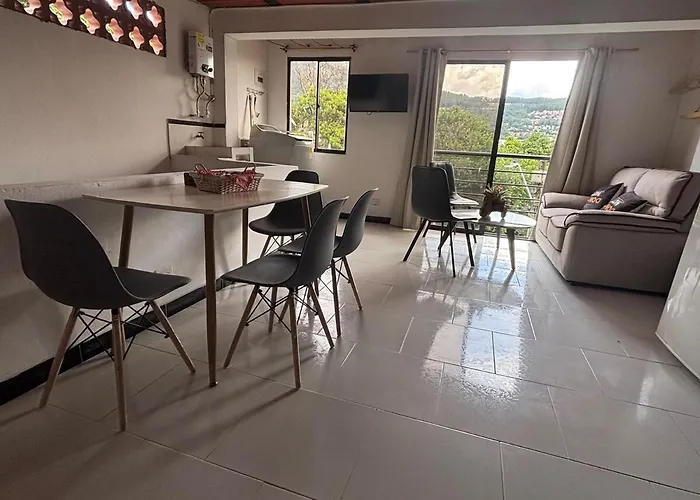 Apartamento Vista Bella En La Mitad De Medellín