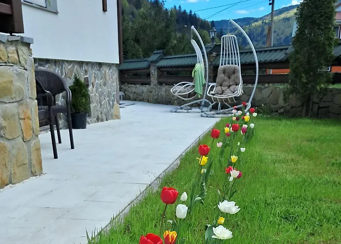 Hotel & Apartments G S Mykulytschyn