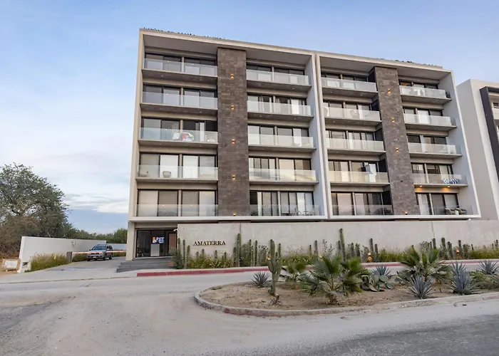 Exquisite Beachside 2 BR Gym&Rooftop Pool Cabo San Lucas