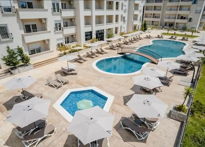 Apartments Nesi Ulcinj