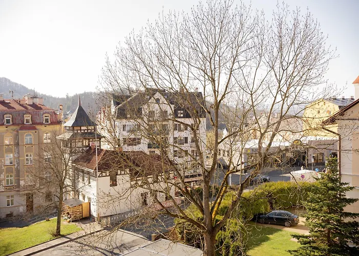 Villa Leopold - Apartmanovy Dum Karlsbad