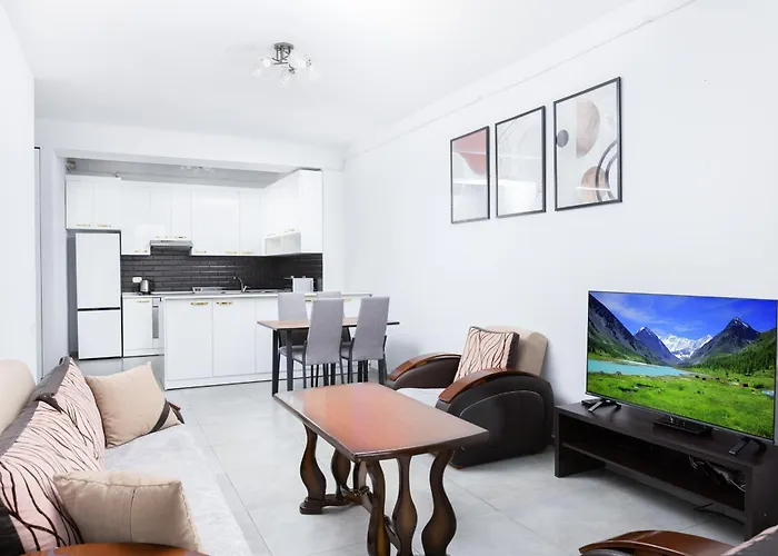 Modern 2-Bedroom Stay In Central Erivan