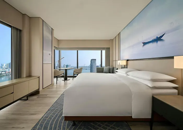 Courtyard By Marriott Danang Han River