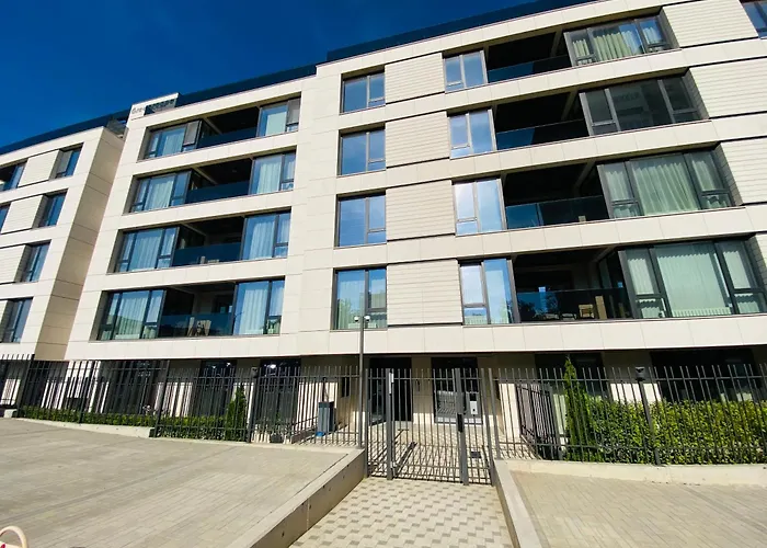 Ferienwohnung Business Park Premium, 2B Lux Flat, Free Garage Sofia