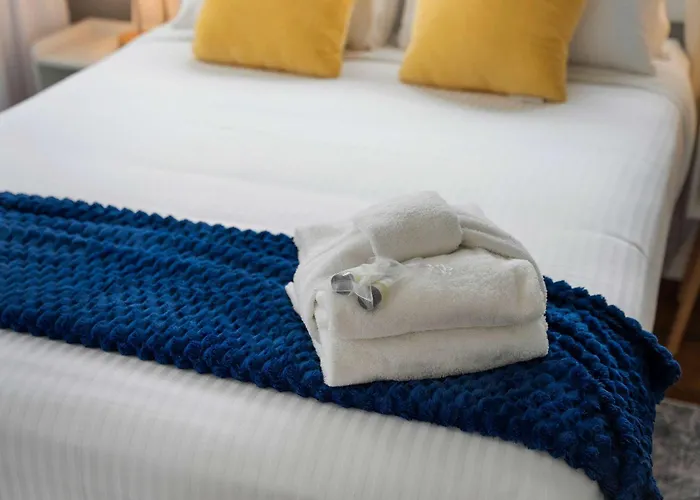 The Captain Quarters- Rosecrans Marina Escape San Diego
