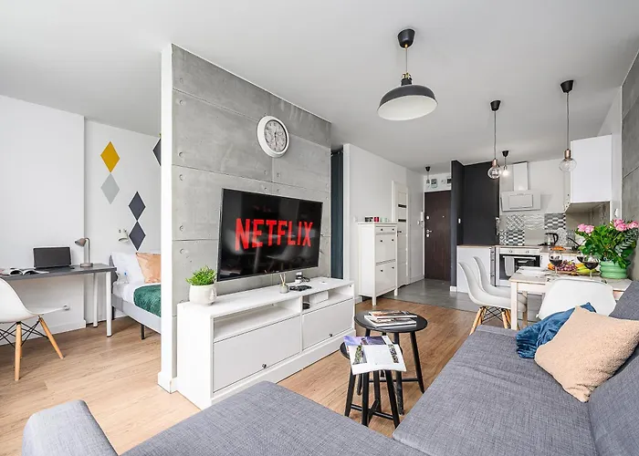 Lumina Bright Apartment In Warschau