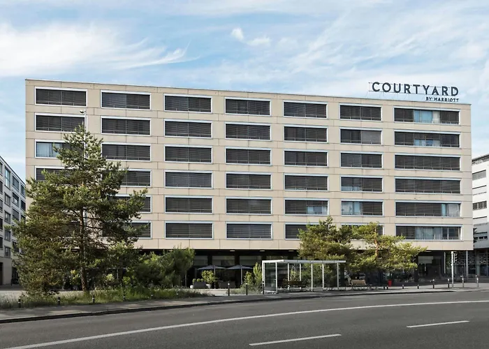 Hotel Courtyard By Marriott Zurich North
