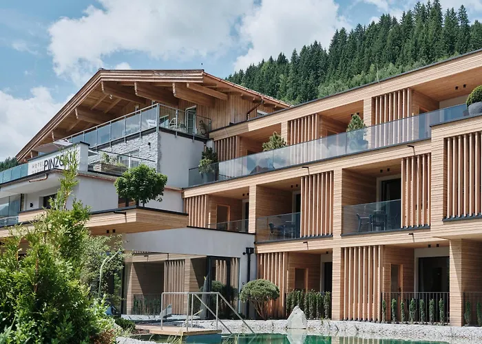 Hotel Garni Pinzgau, Bernd Hüttl Neukirchen am Großvenediger