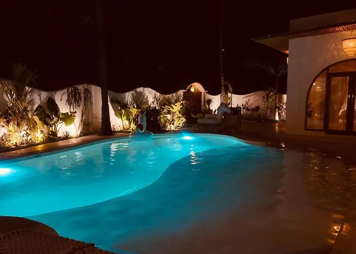 Alma Bonita 2-Bedroom Private Pool Villa Gili Air