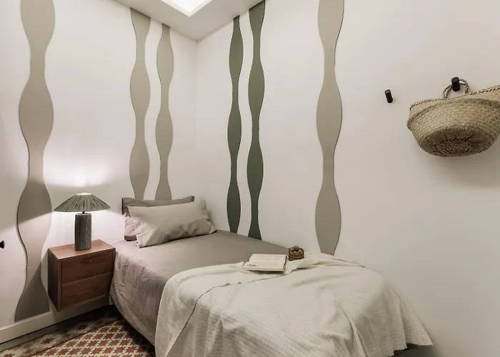 Levia - 3 Bedrooms And Balcony In Eixample Esquerra Barcelona