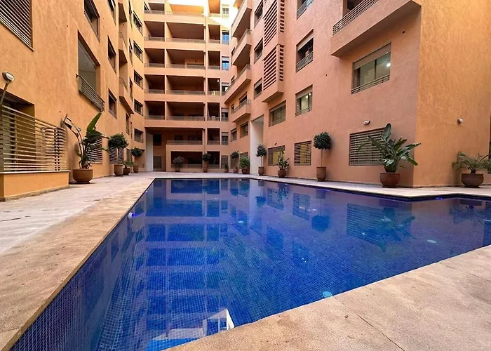 Ferienwohnung Elegant & Chic Retreat, Pool, Prime Location Marrakesch