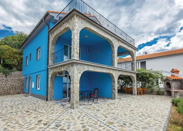 Awesome Apartment In Klenovica