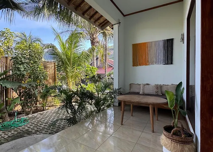 Cheerful 2 Bedrooms House Kuta 