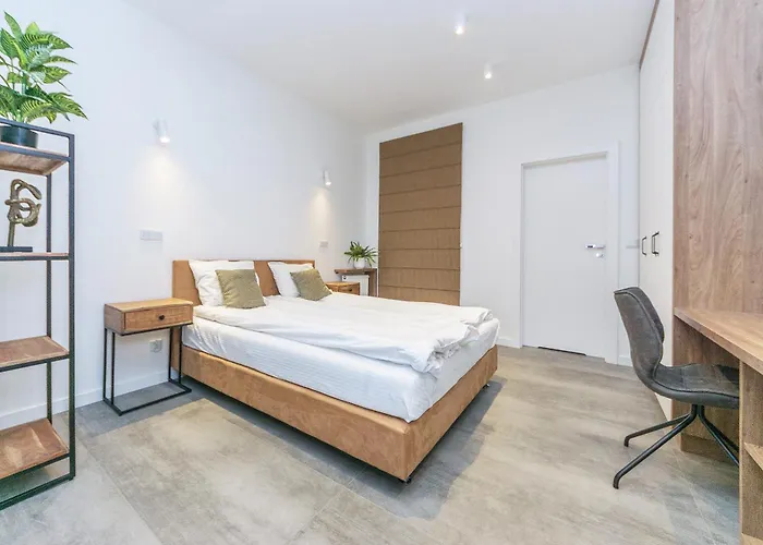 Deluxe Apartment On Granary Island With Parking - Granaria I & By Noclegi Renters Danzig