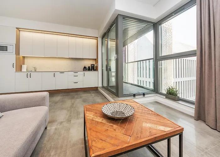 Deluxe Apartment On Granary Island With Parking - Granaria I & By Noclegi Renters Danzig