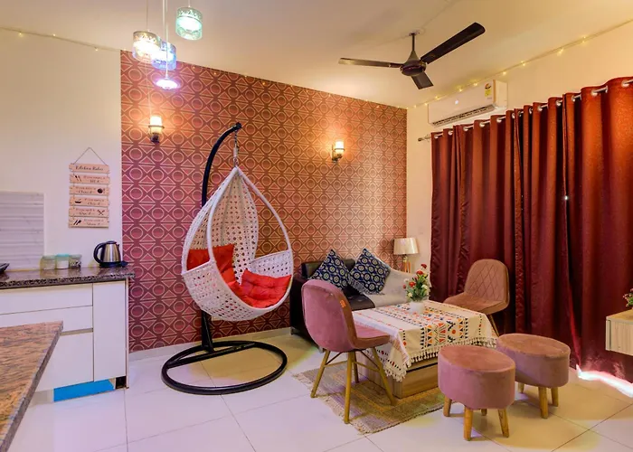 Whispering Willows By Royal Rooms Noida