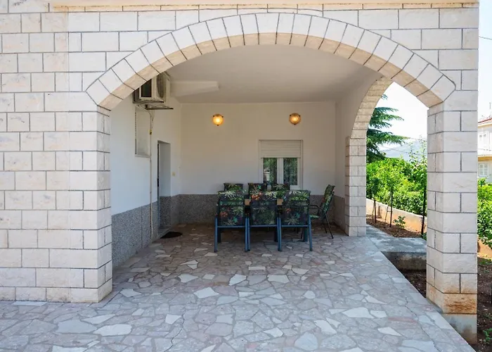 Apartments Pazanin Trogir