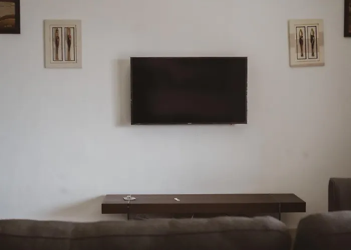 Chic Appartement A La Riviera Palmeraie Abidjan