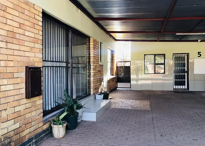Kelmatic Guest House Florida North Roodepoort