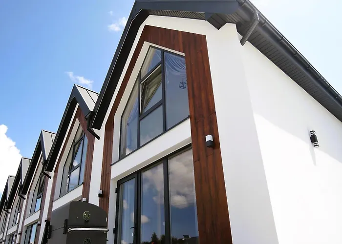 New Holiday Homes For 8 People, Niechorze