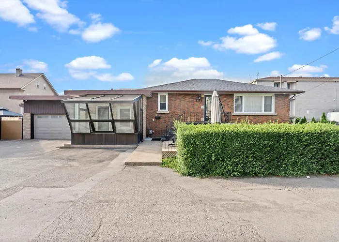 Beautiful Home, A Few Minutes To The Waterfall And Attractions Niagara-Fälle