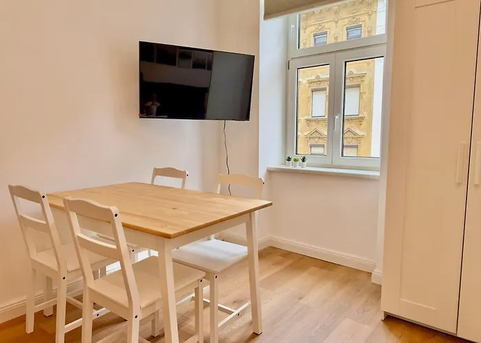Modern Renovated Apartment Wien
