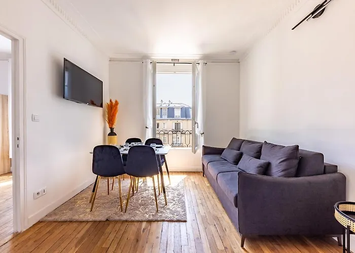 Ferienwohnung Modern 4-Star Flat , 8-Min Walk to Gare de Lyon Paris