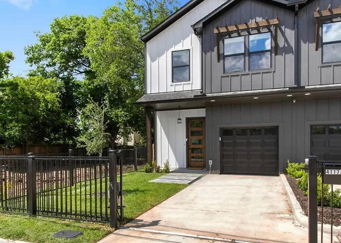 Villa Chic 4Br Getaway Near Nrg Tmc Houston