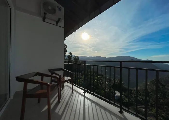 Crystal Spring Luxury Hotel Ella