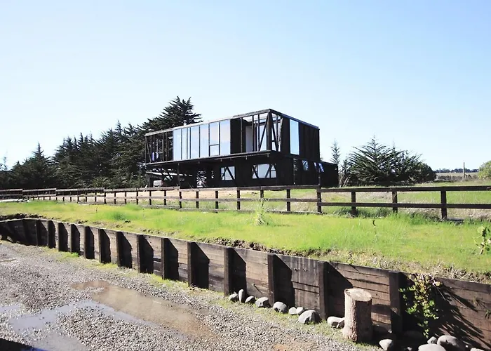 Punta De Lobos Black House Pichilemu
