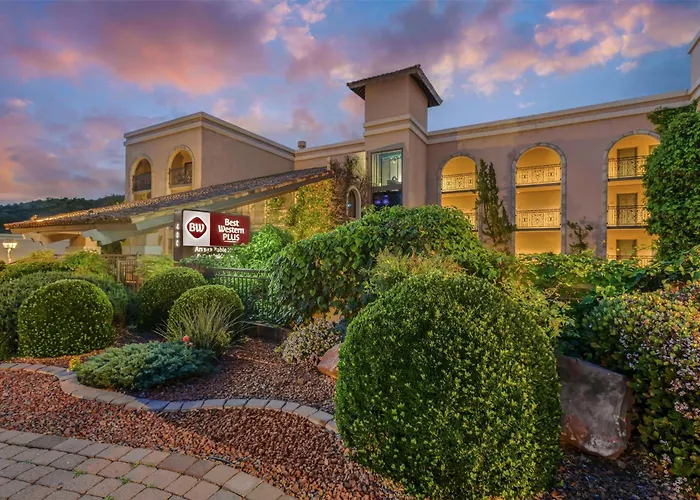Best Western Plus Arroyo Roble Hotel & Creekside Villas Sedona