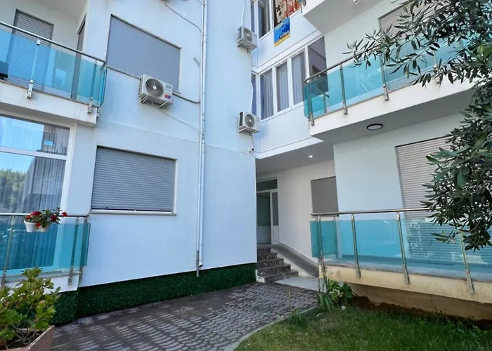 Seaside Shengjin Apartment Sakes
