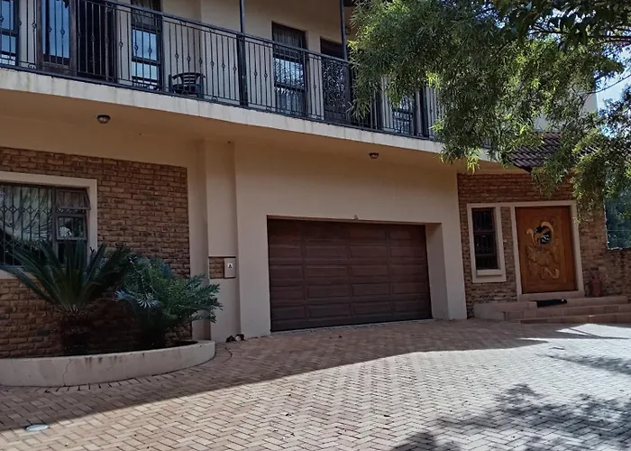 Long Avenue Bed And Breakfast Johannesburg